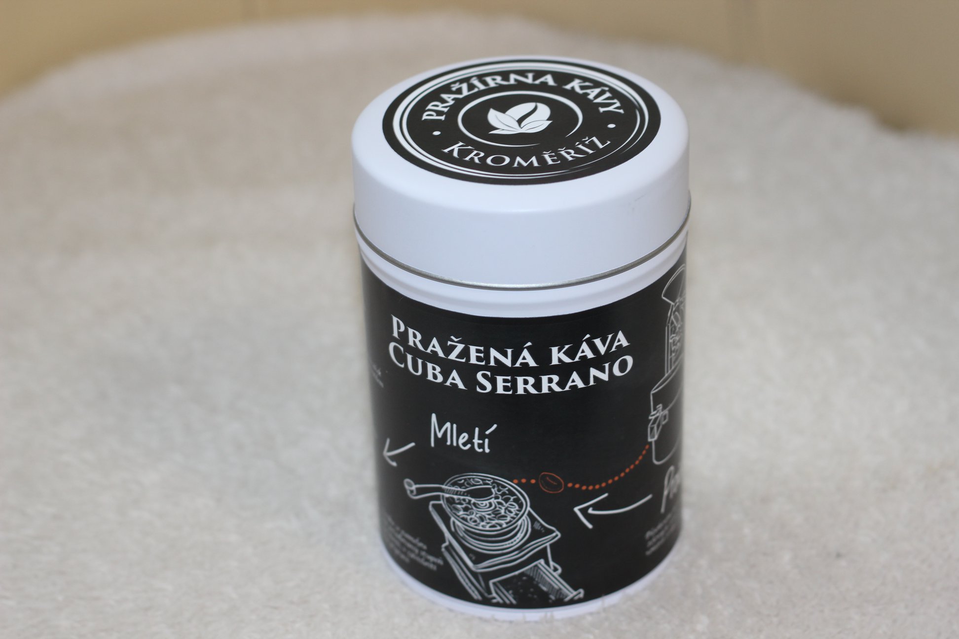 Cuba Serrano v dárkové plechovce