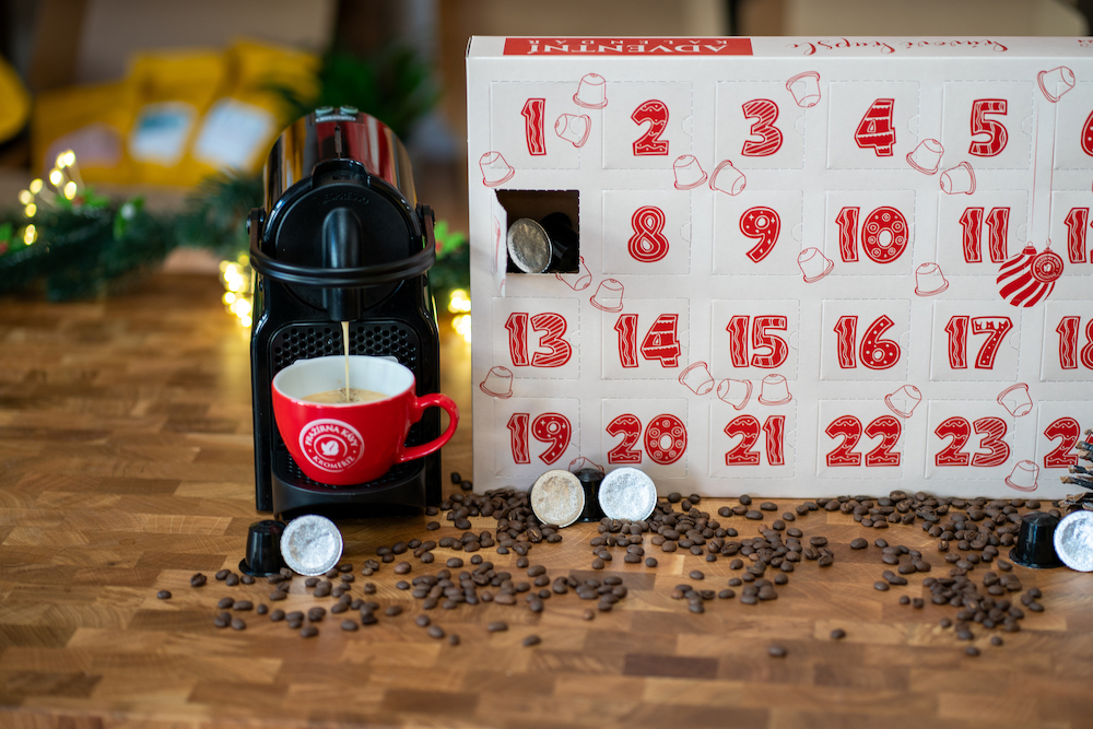 Adventní kávový kalendář 2025: Vánoce v každé kávové kapsli 