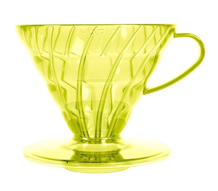 Hario plastový dripper na kávu V60-02 žlutý