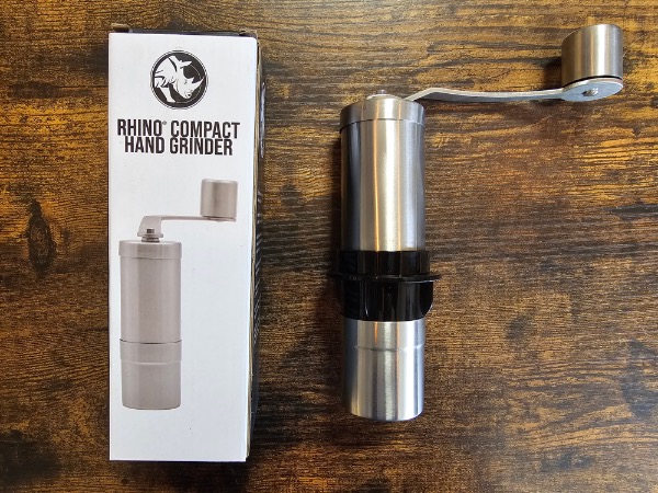 Mlýnek na kávu Rhinowares s nástavcem