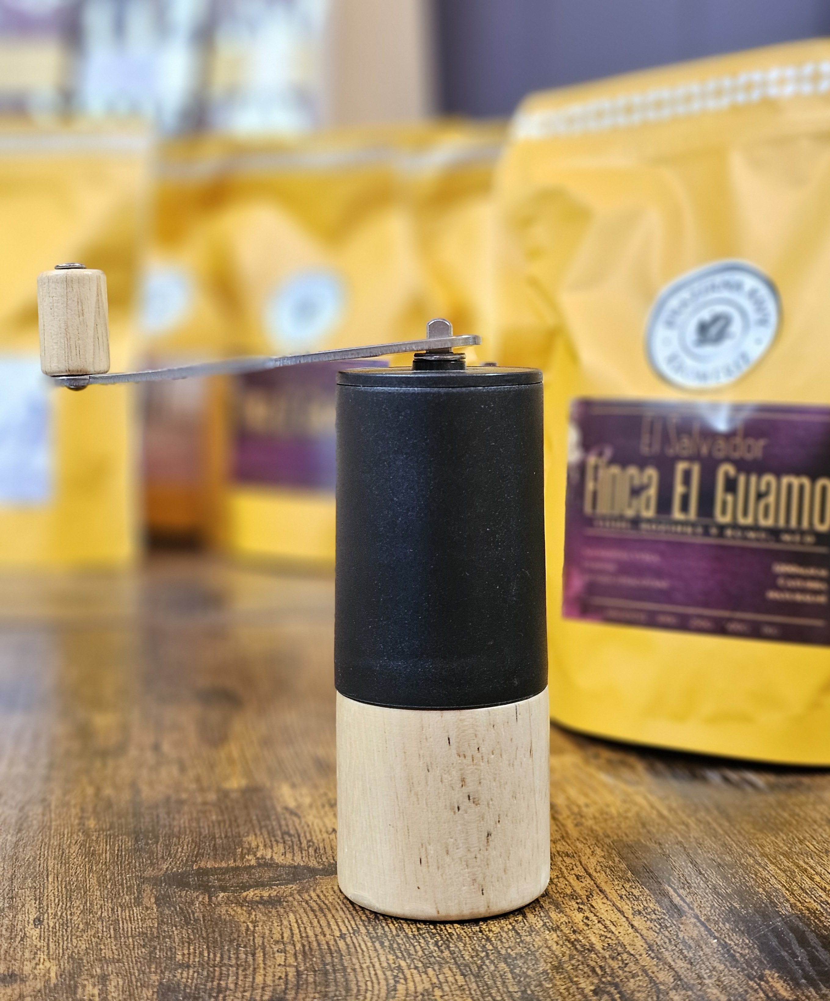 Mini - mlýnek na kávu