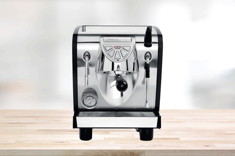 Pákový kávovar - NUOVA SIMONELLI MUSICA