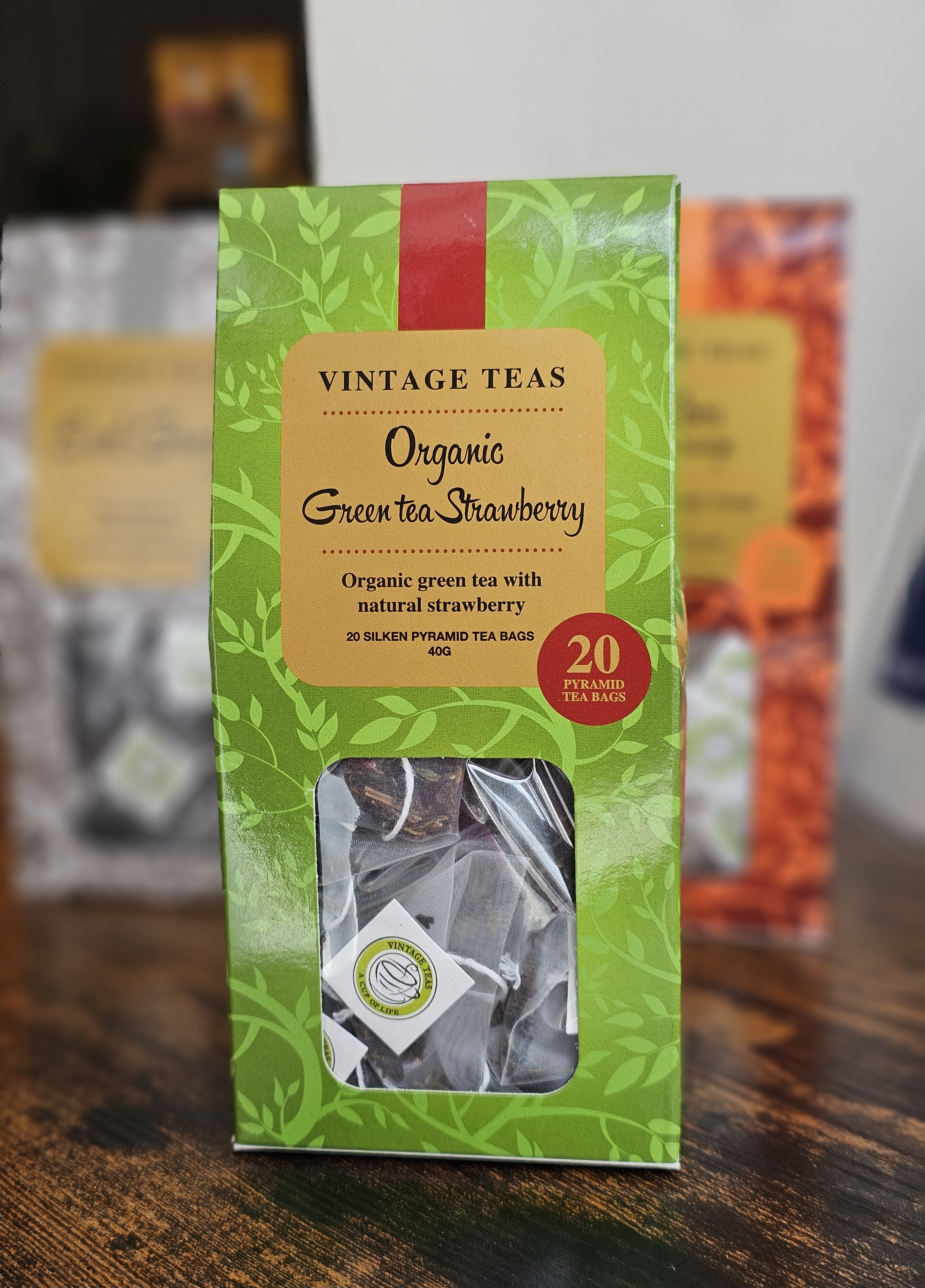 Vintage Teas BIO Zelený čaj s jahodou 20 pyramid 40 g